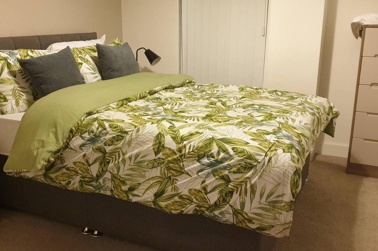 Stunning 2-Bed Apartment in Manchester City Centre Exterior foto